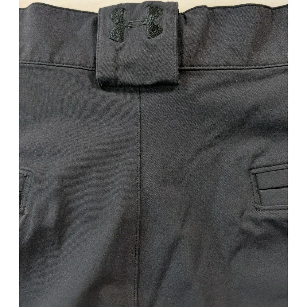 Under Armour Performance Mens Golf Shorts Size 40 Black Flat Front Chino Active